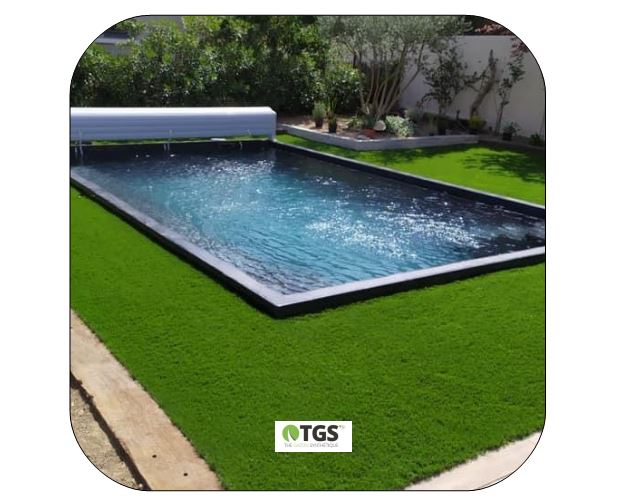 pose de pelouse artificielle à Sainte Maxime